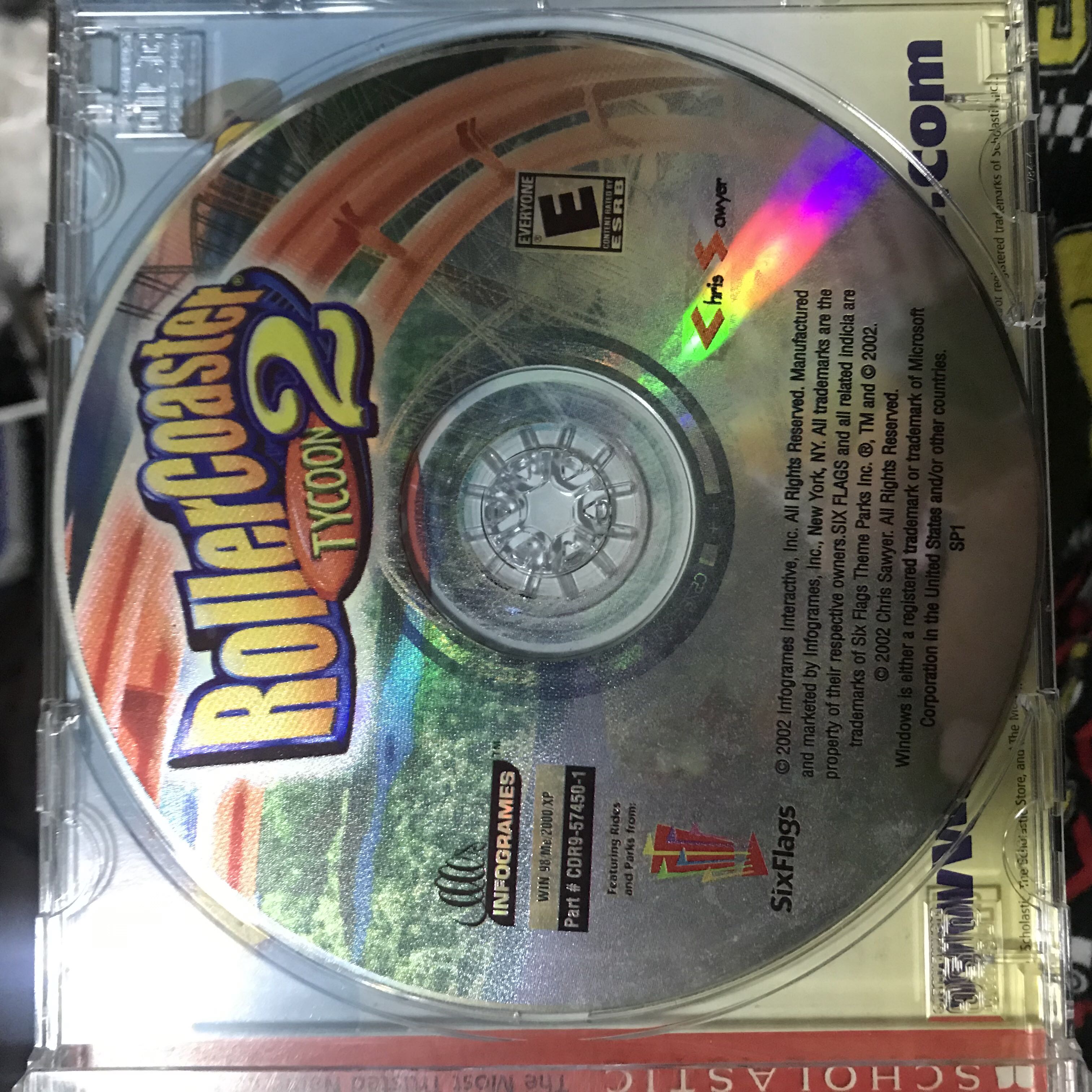 Roller Coaster Tycoon 2 - PC video game collectible [Barcode 3546430102954] - Main Image 3