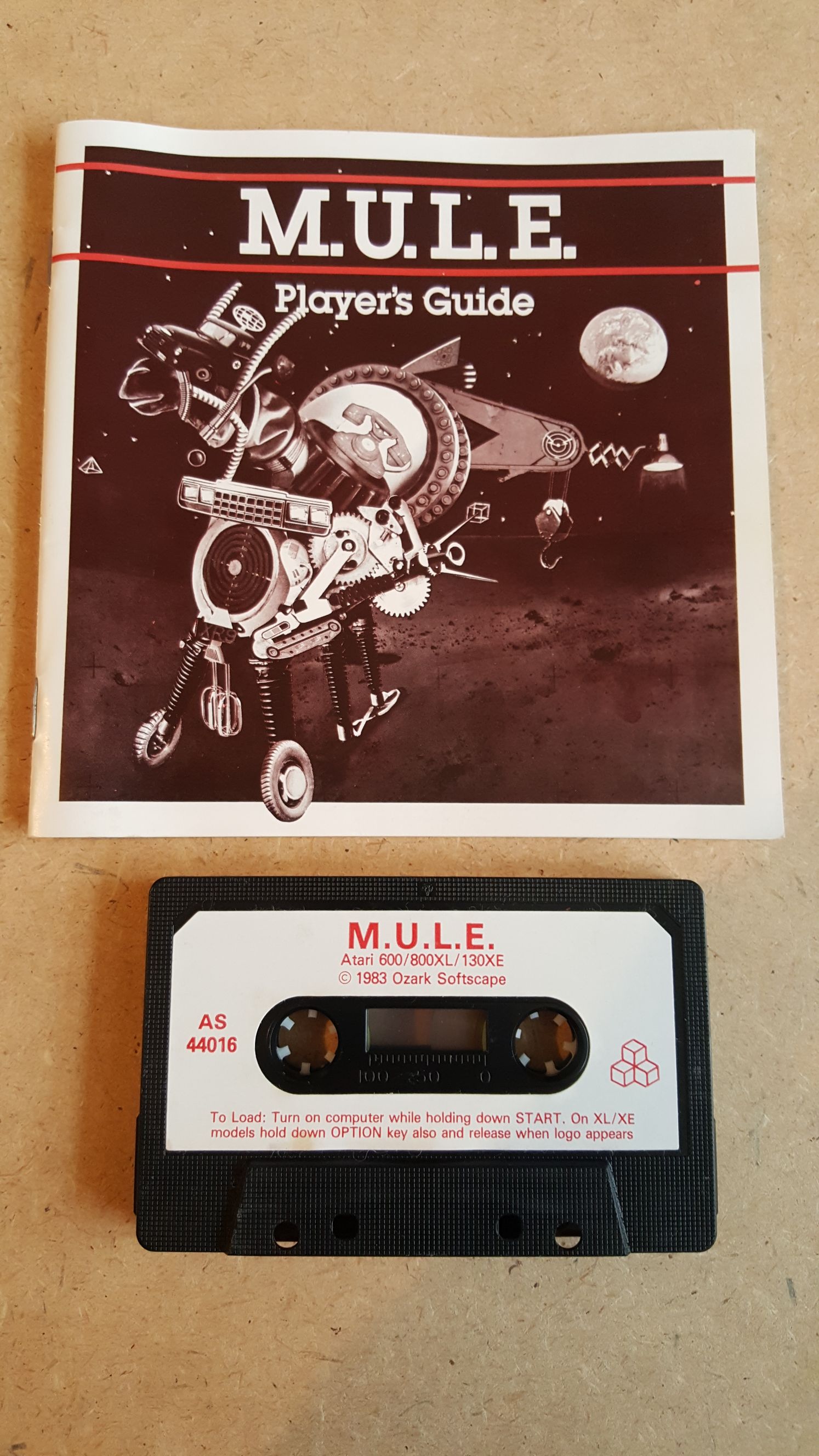 M.U.L.E. - Atari XL ((EA) Electronic Arts) video game collectible - Main Image 2