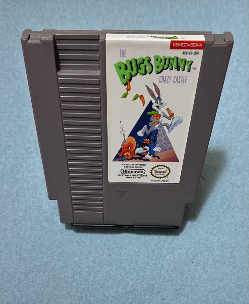 The Bugs Bunny Crazy Castle - Nintendo Entertainment System (NES) video game collectible - Main Image 3
