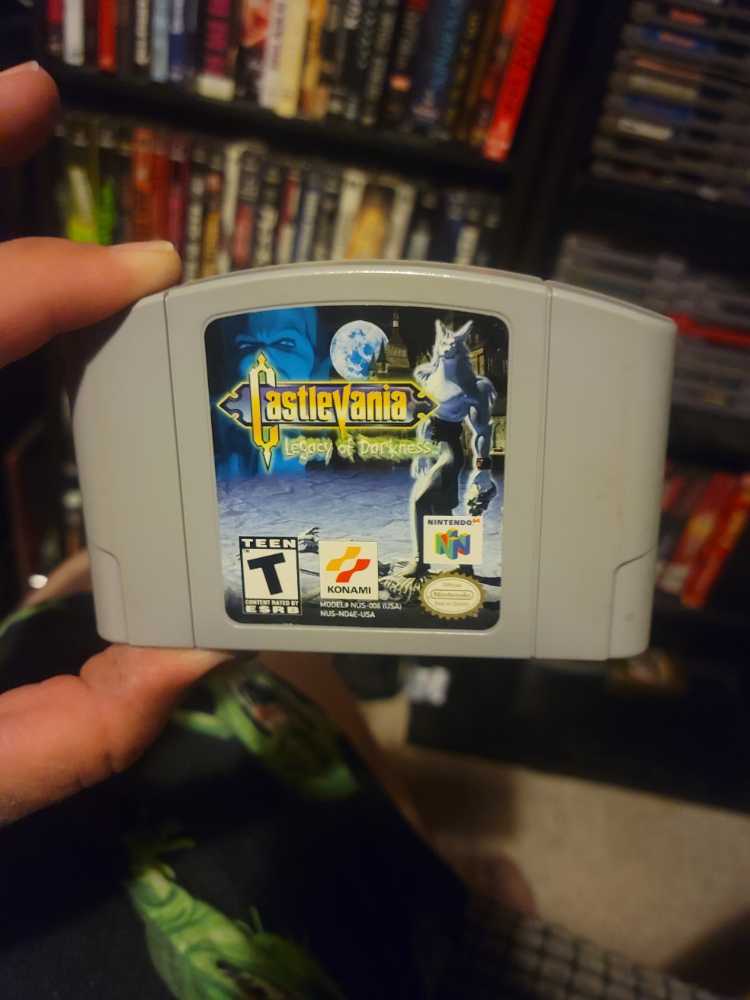 Castlevania Legacy Of Darkness - Nintendo 64 (N64) (Nintendo - 1) video game collectible - Main Image 3