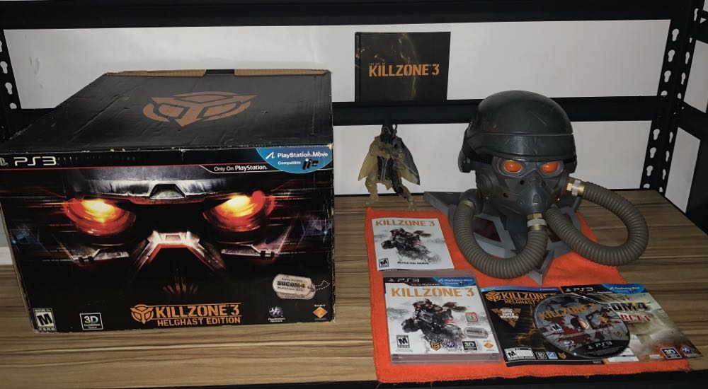 Killzone 3: Helghast Edition - Sony PlayStation 3 (PS3) (Sony Computer Entertainment - 1-24) video game collectible [Barcode 711719828426] - Main Image 3