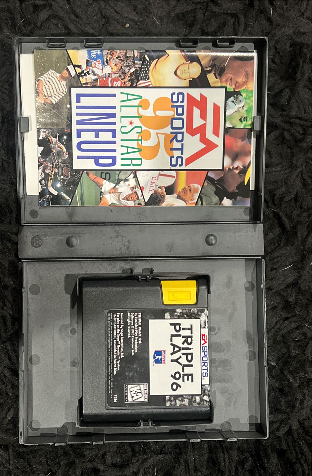 Triple Play 96 - Sega Genesis (Mega Drive) (Electronic Arts - 2) video game collectible [Barcode 014633073867] - Main Image 3