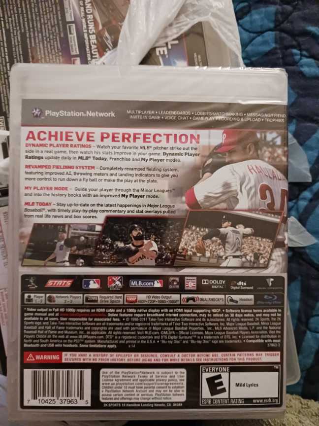 Major League Baseball 2K11 - Sony PlayStation 3 (PS3) (2K Sports - 1-2) video game collectible [Barcode 710425379635] - Main Image 3