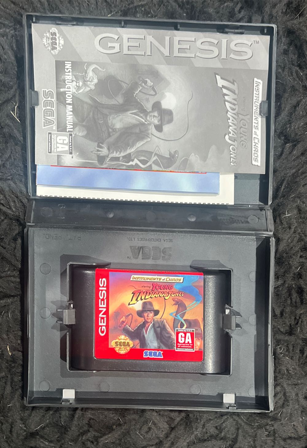 Instruments of Chaos starring Young Indiana Jones - Sega Genesis (Mega Drive) (Sega - 1) video game collectible [Barcode 010086010480] - Main Image 3