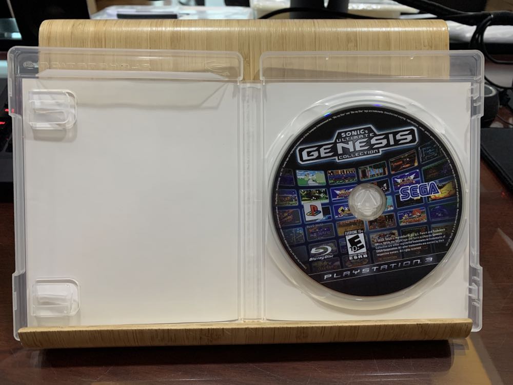 Jogo - Sony - PS3 - Sonic’s Ultimate Genesis Collection - Sony PlayStation 3 (PS3) (Sega - 2) video game collectible [Barcode 010086690279] - Main Image 3