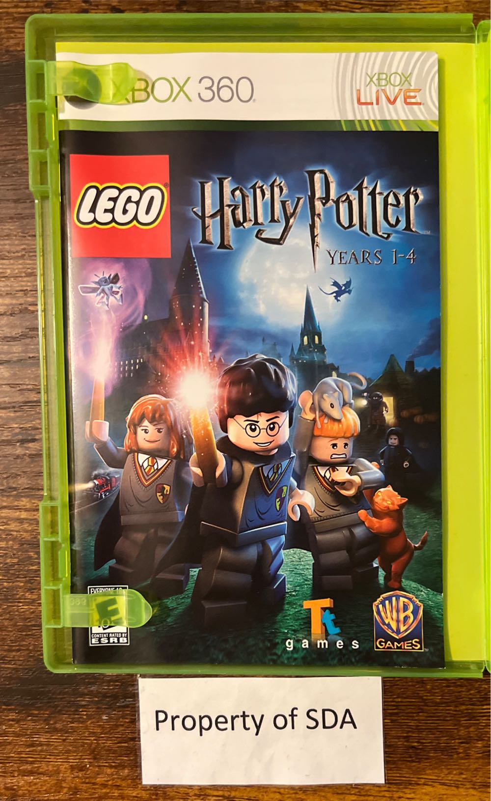LEGO Harry Potter: Years 1-4 - Microsoft Xbox 360 (WB Games) video game collectible [Barcode 883929144426] - Main Image 3