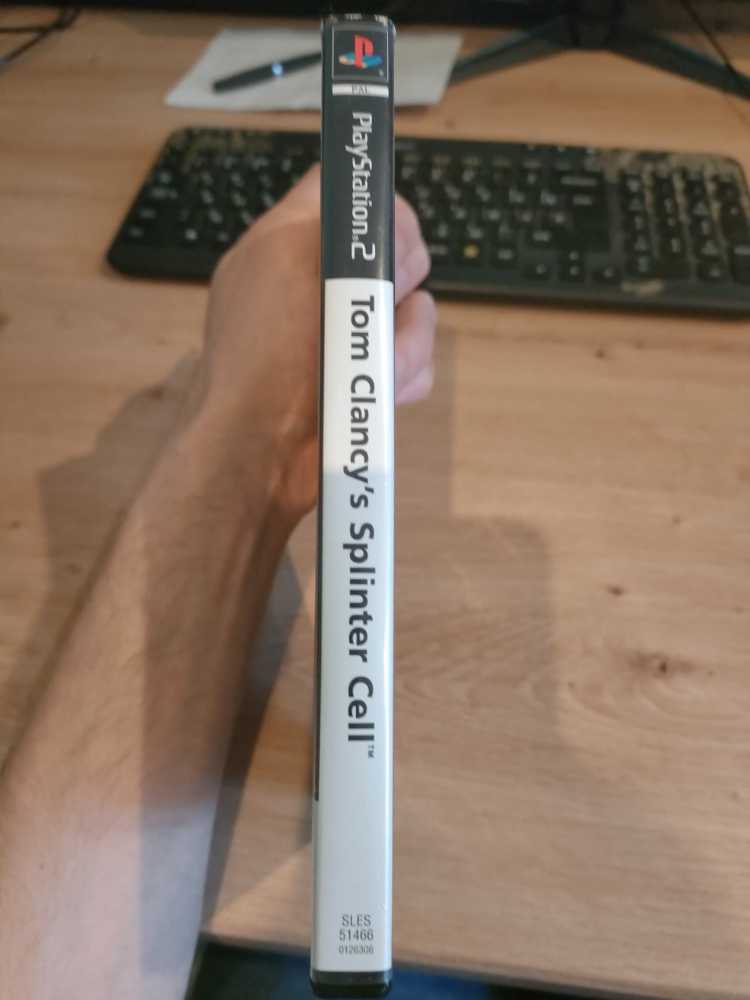 Tom Clancy’s Splinter Cell - Sony PlayStation 2 (PS2) (Ubisoft - 1) video game collectible [Barcode 3307210126306] - Main Image 3