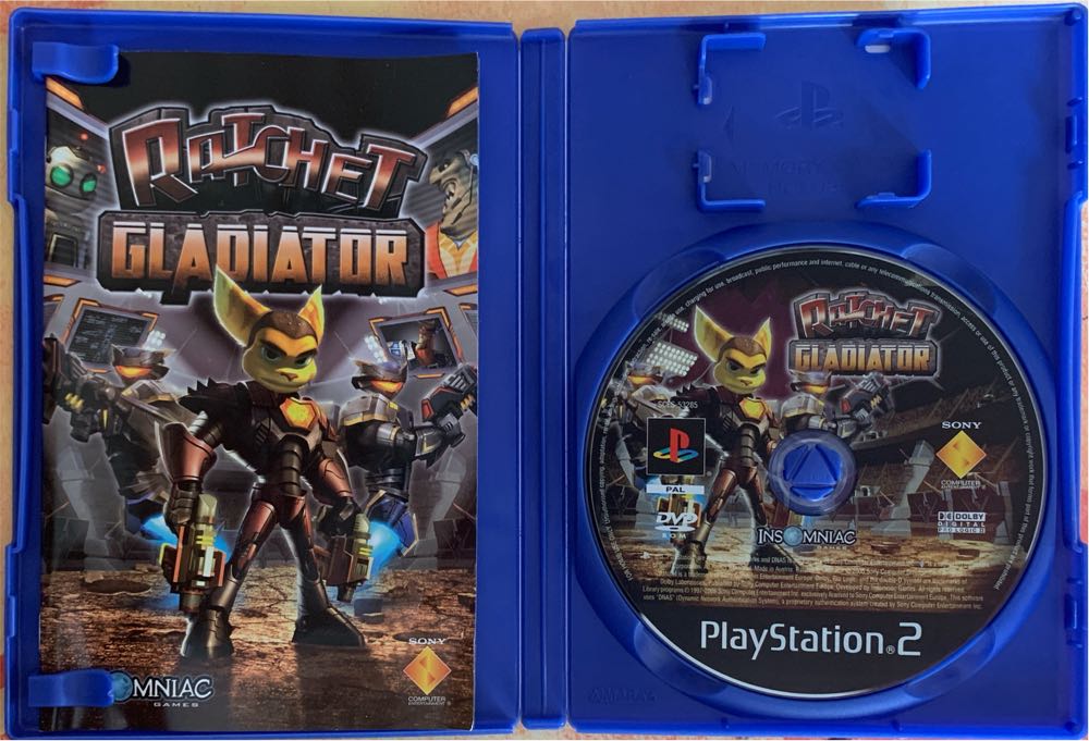Ratchet: Gladiator - Sony PlayStation 2 (PS2) (Insomniac - 1-2) video game collectible [Barcode 711719613565] - Main Image 3