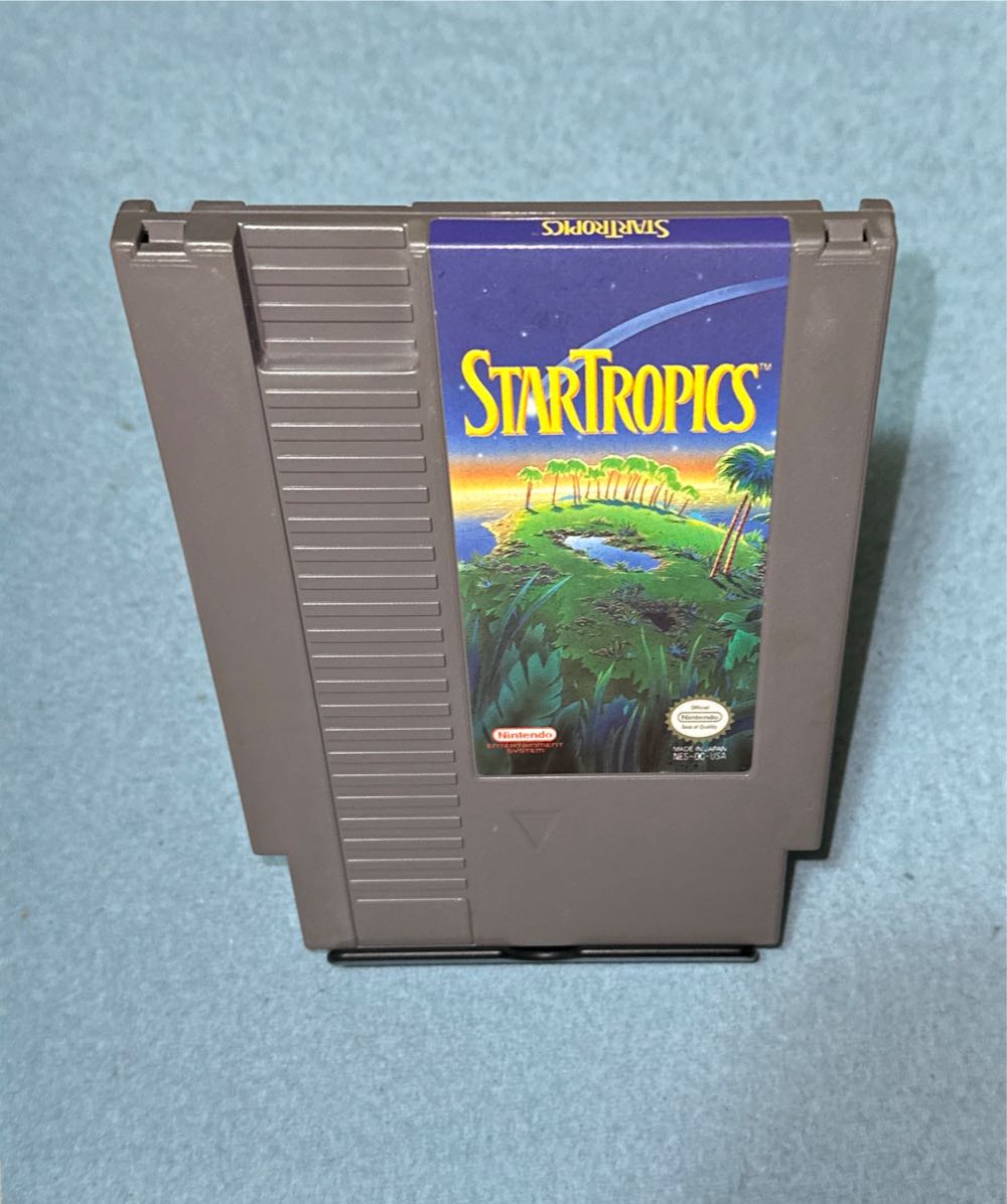 Star Tropics 1 - Nintendo Entertainment System (NES) video game collectible - Main Image 3