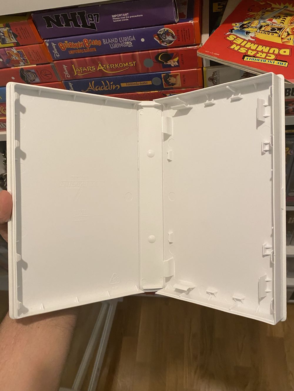 Jurassic Park Part 2: The Chaos Continues - Nintendo Super Nintendo Entertainment System (SNES) (1) video game collectible - Main Image 3