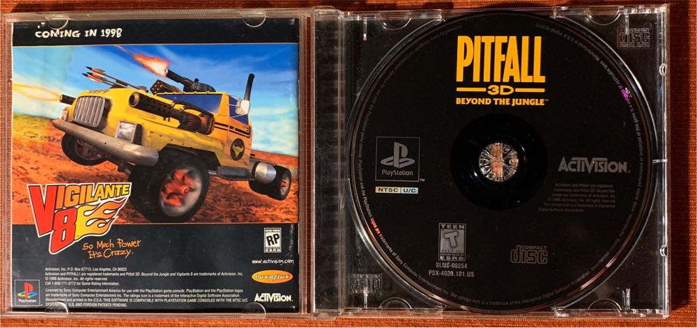 Pitfall 3D: Beyond The Jungle - Sony PlayStation (Activision - 1) video game collectible [Barcode 047875550308] - Main Image 3