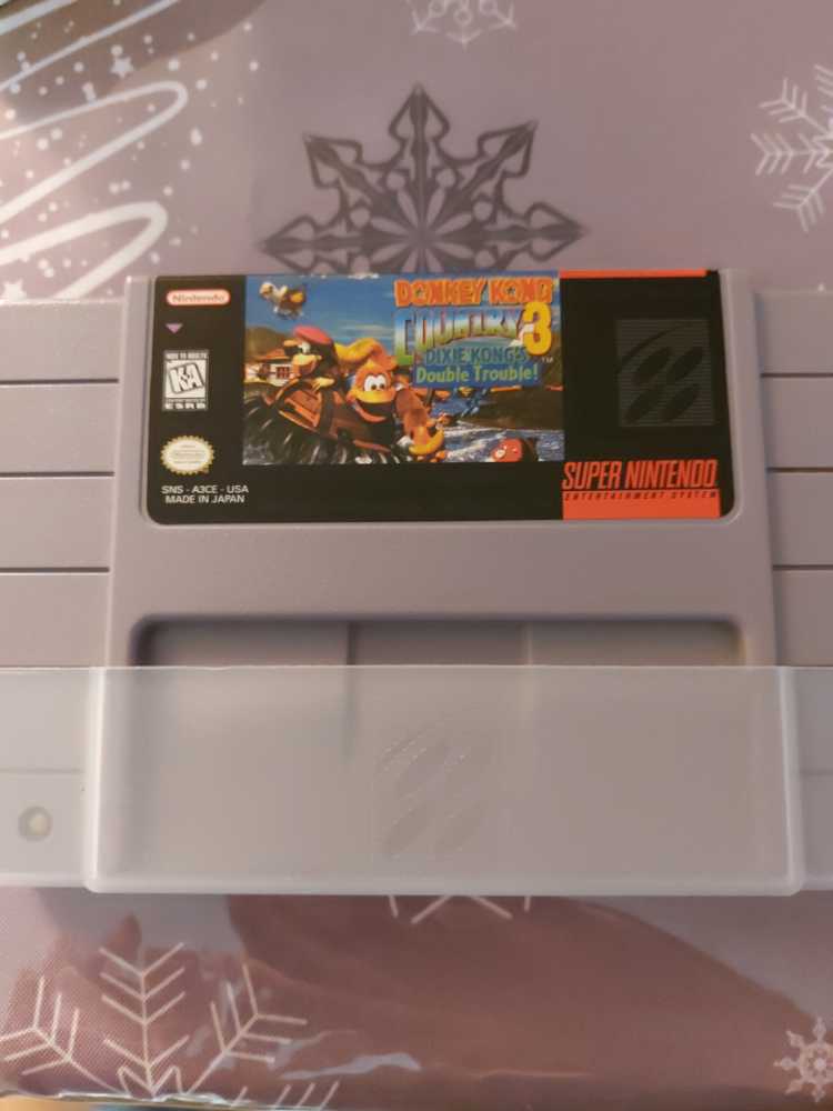 Donkey Kong Country 3: Dixie Kong’s Double Trouble - Nintendo Super Nintendo Entertainment System (SNES) video game collectible - Main Image 2