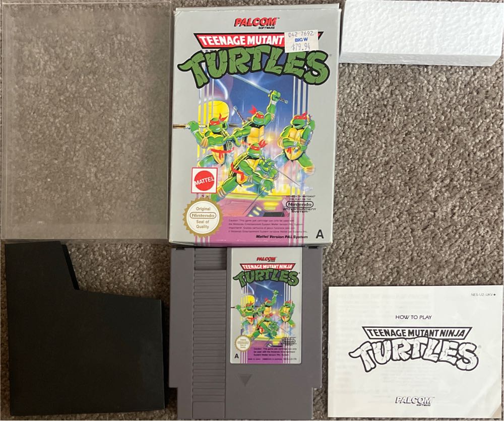 Teenage Mutant Ninja Turtles 2: The Arcade Game - Nintendo Entertainment System (NES) (Konami 1991 - 2) video game collectible [Barcode 074299066214] - Main Image 3
