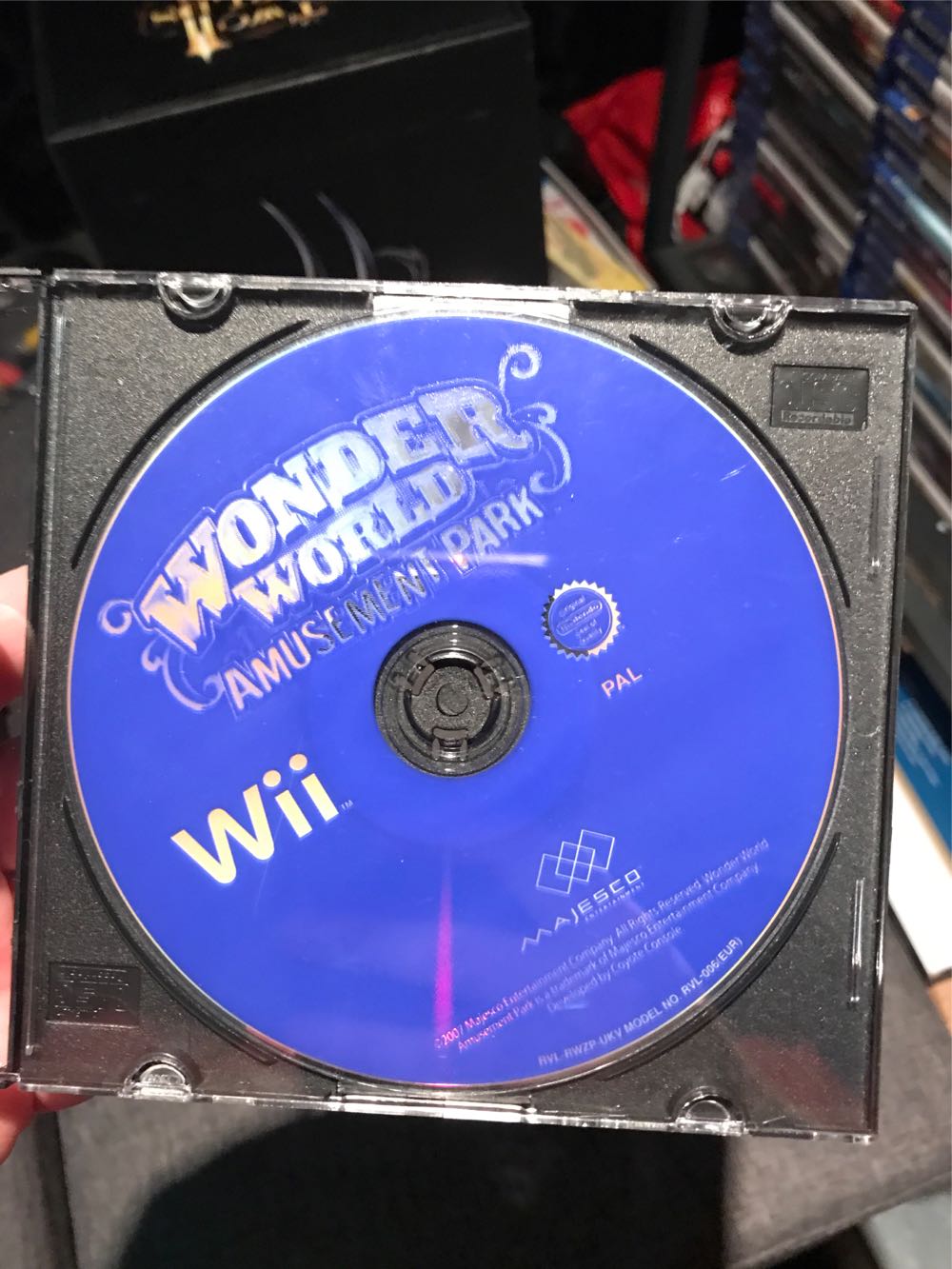 Wonder World Amusement Park Disc Only - Nintendo Wii video game collectible [Barcode 5060136650406] - Main Image 2