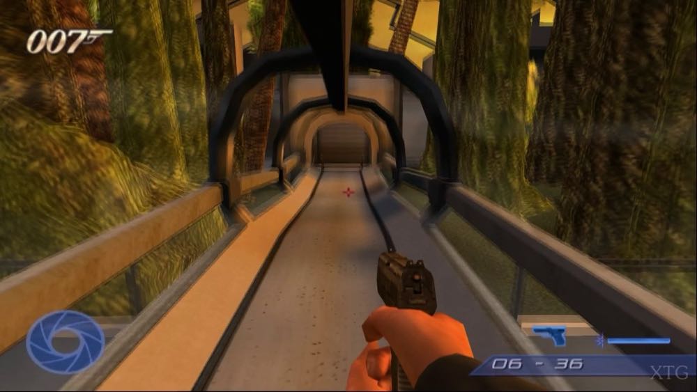 007: Agent Under Fire - Nintendo GameCube (Electronic Arts - 4) video game collectible [Barcode 014633144369] - Main Image 3