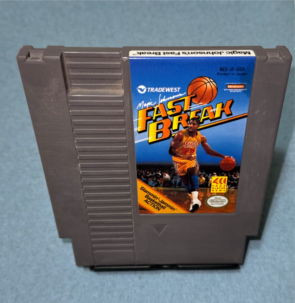 Magic Johnson’s Fast Break - Nintendo Entertainment System (NES) video game collectible - Main Image 3