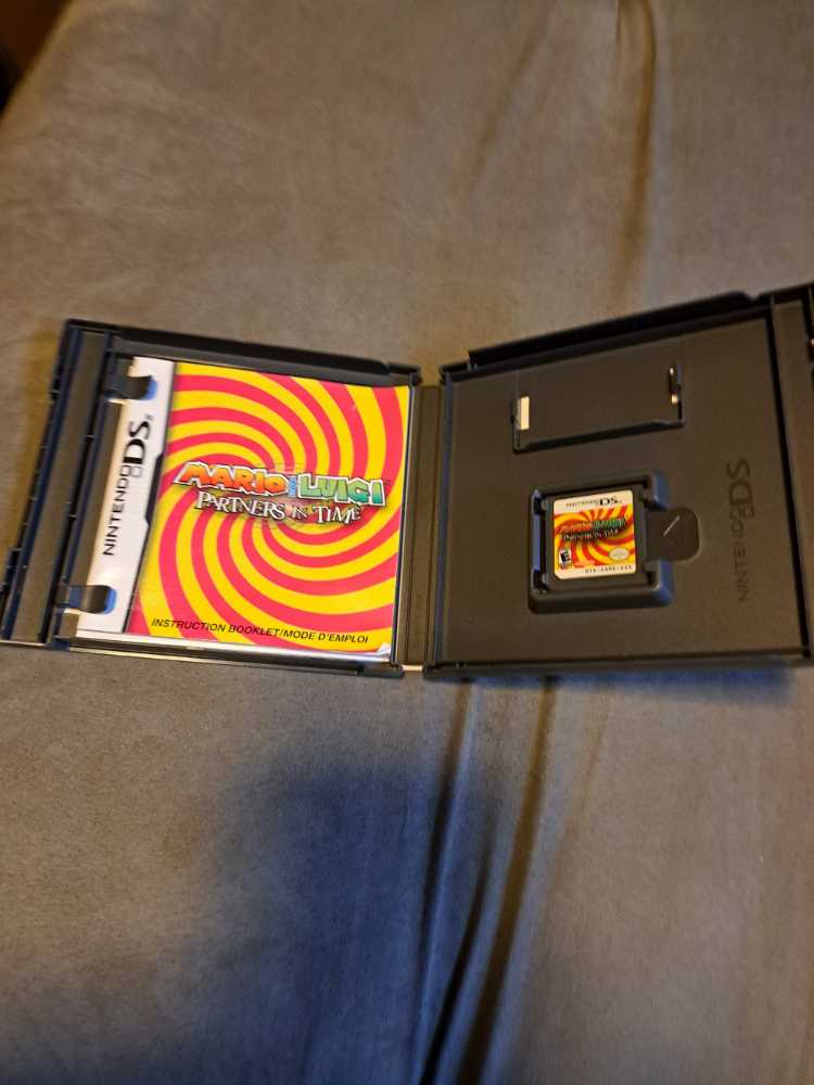 Mario & Luigi: Partners In Time - Nintendo DS (Nintendo - 1) video game collectible [Barcode 045496735951] - Main Image 3