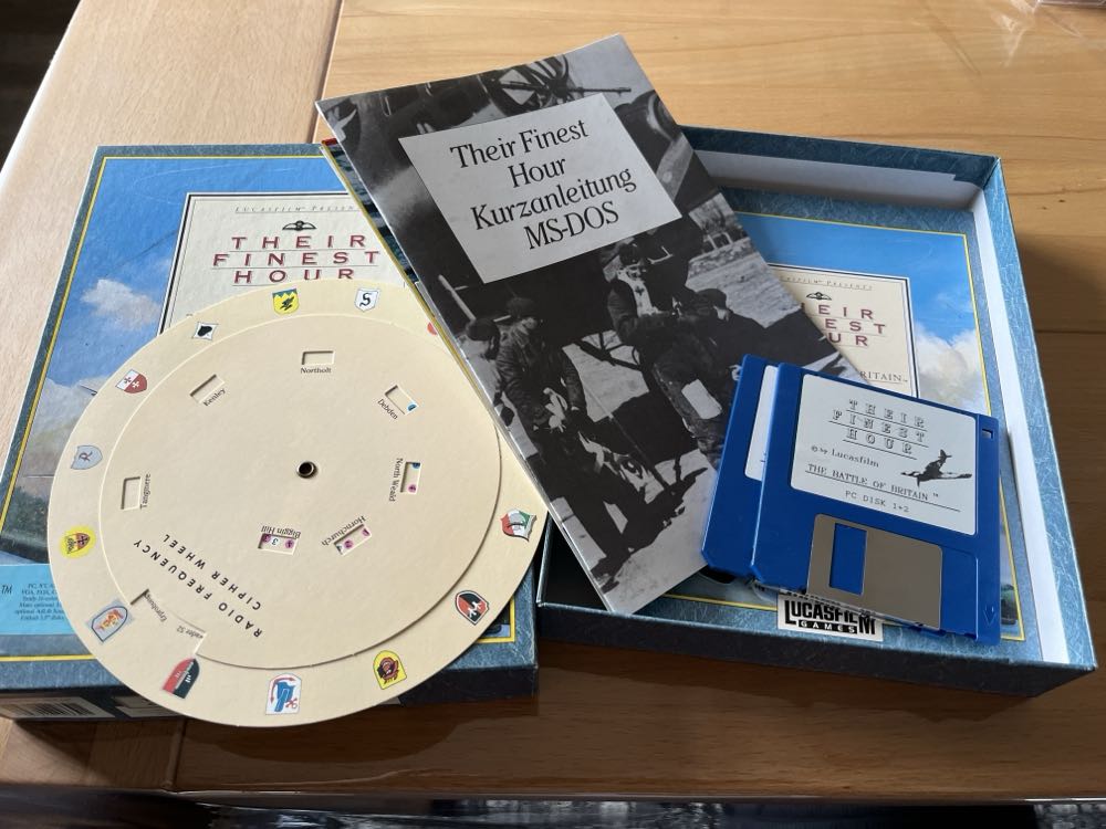 Their Finest Hour: The Battle Of Britain - PC video game collectible - Main Image 2