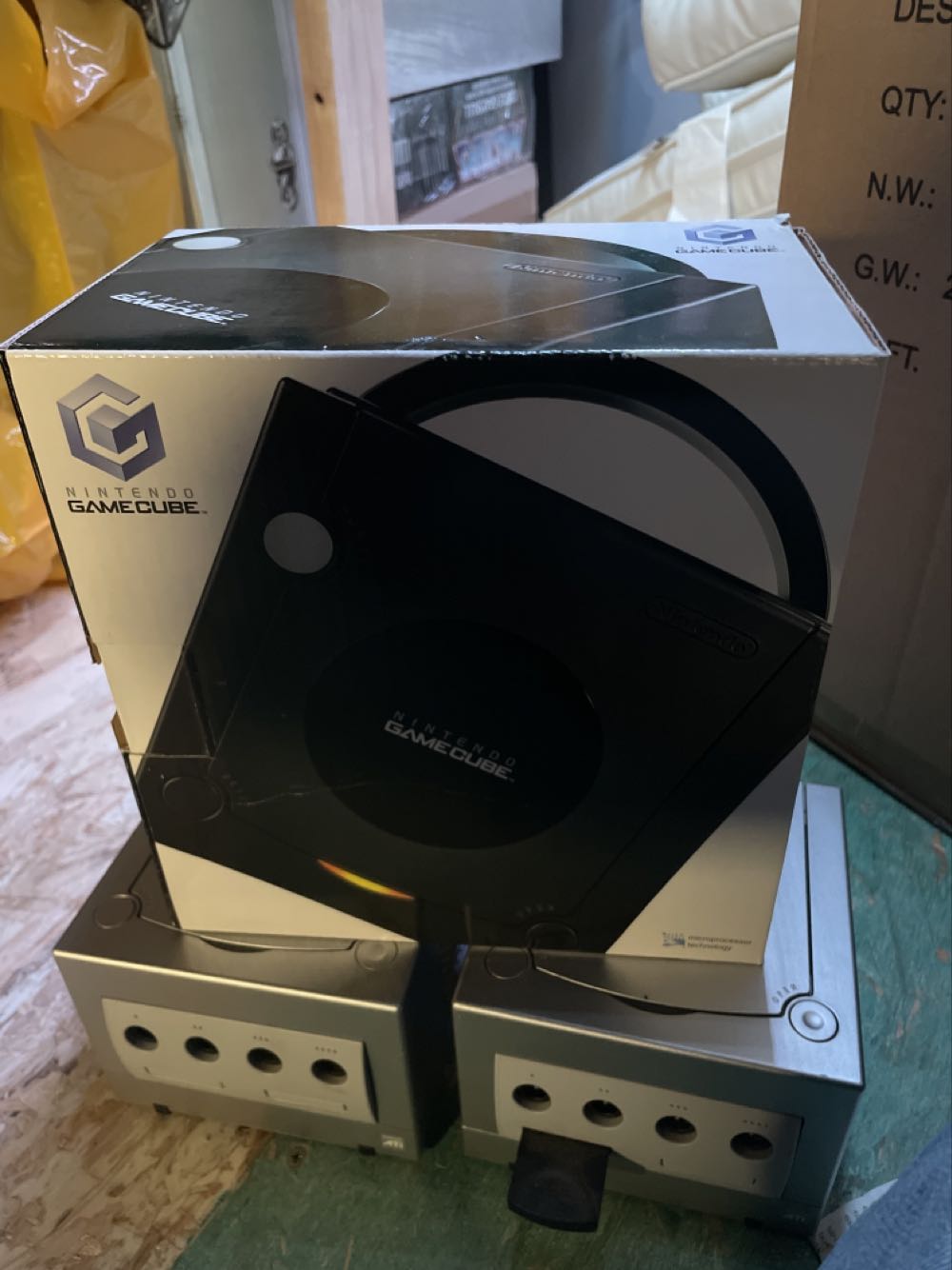 Nintendo Gamecube - Nintendo GameCube (Nintendo) video game collectible - Main Image 3