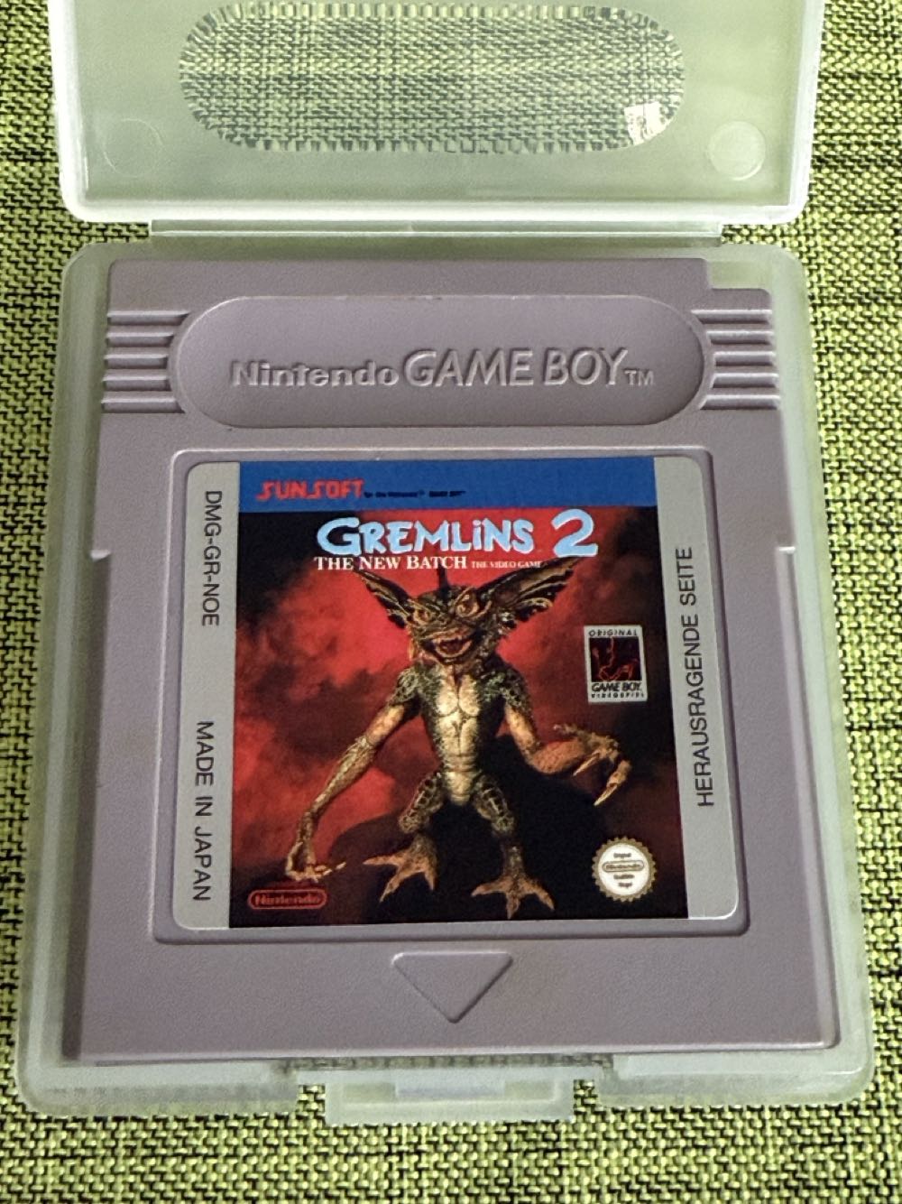 Gremlins 2: The New Batch - Nintendo Game Boy video game collectible - Main Image 2