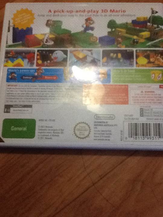 Super Mario 3d Land - Nintendo 3DS video game collectible [Barcode 04541196] - Main Image 2