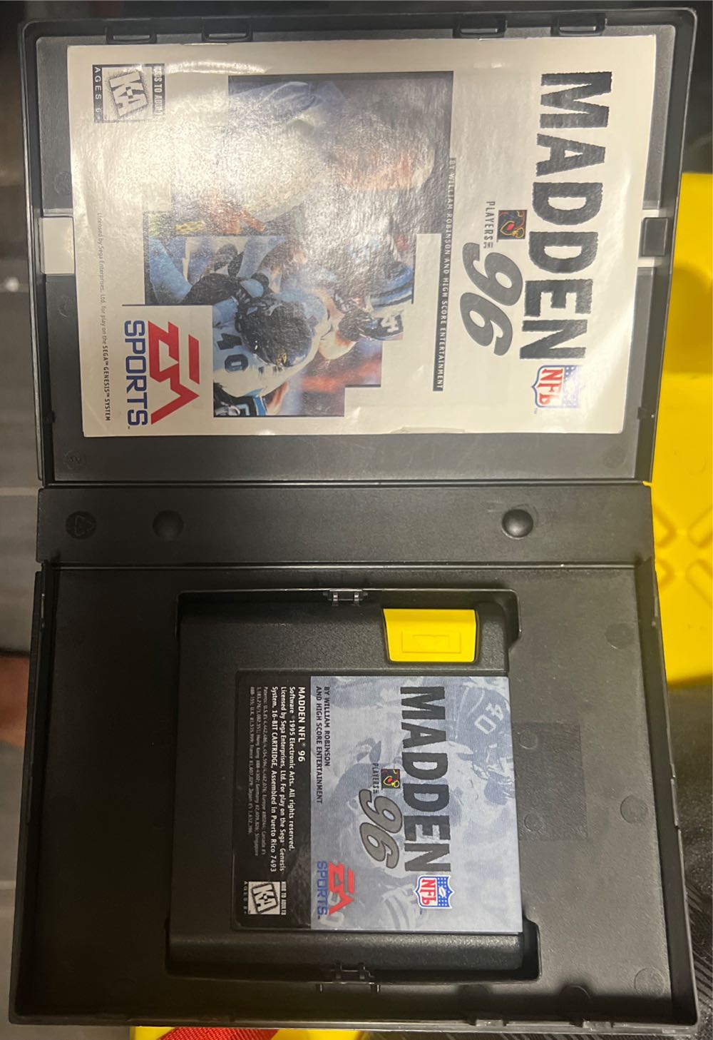 Madden NFL ’96 - Nintendo Super Nintendo Entertainment System (SNES) (Ea Sports - 4) video game collectible [Barcode 014633074932] - Main Image 3