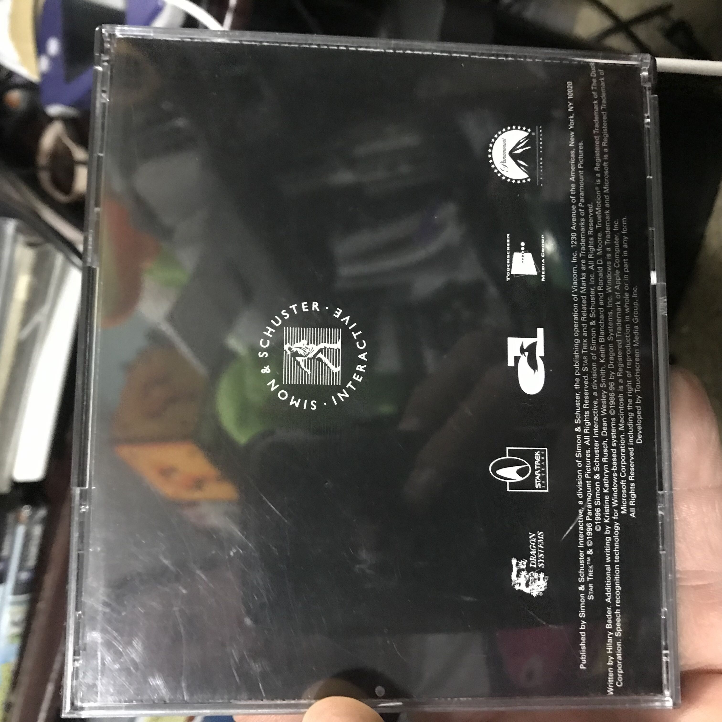 Star Trek Klingon - PC (Simon & Schuster Interactive) video game collectible [Barcode 076714528734] - Main Image 2