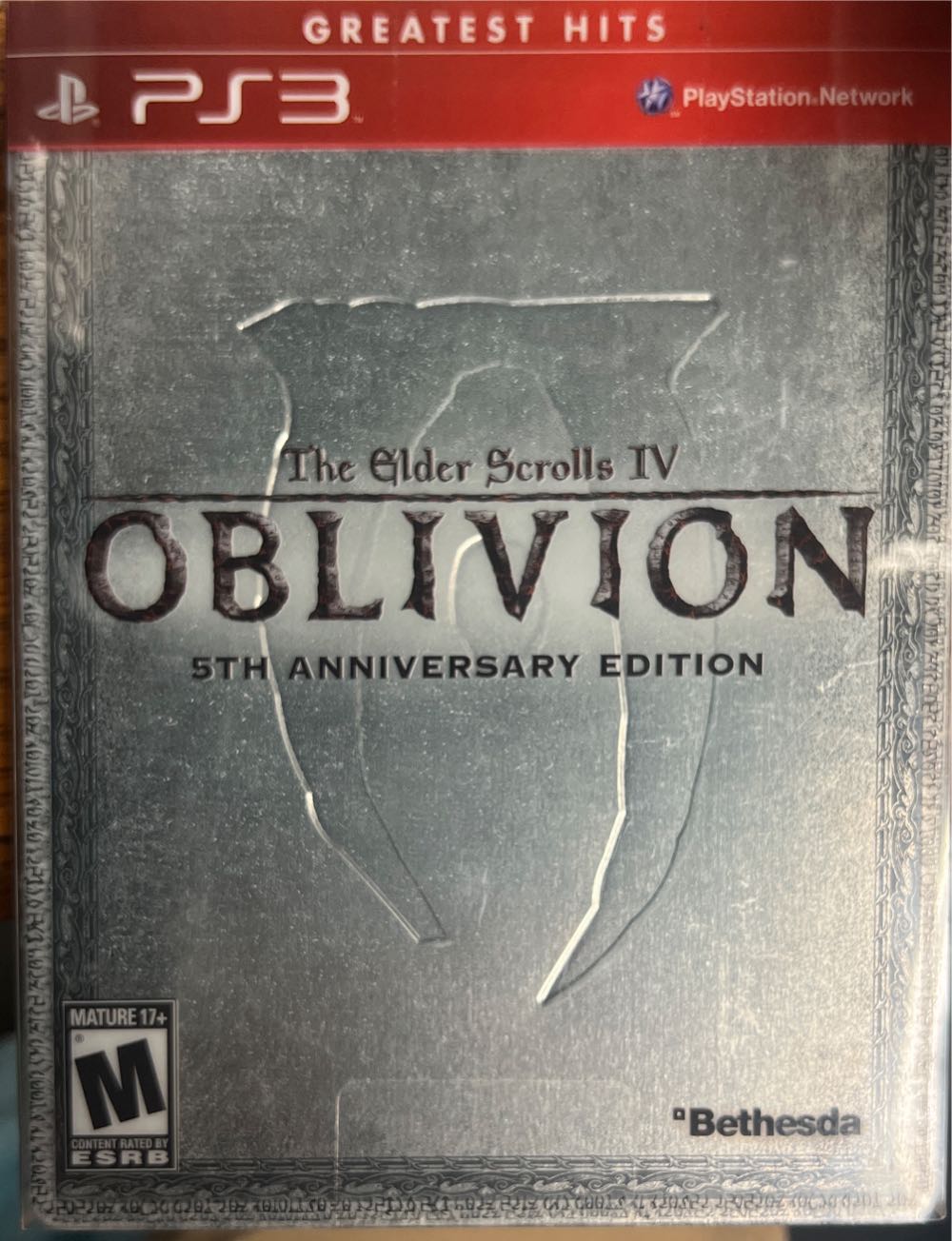 Elder Scrolls IV : Oblivion 5th Anniversary Edition (PS3-GH-RED) - Sony PlayStation 3 (PS3) (Bethesda Softworks - 1) video game collectible [Barcode 093155117761] - Main Image 3