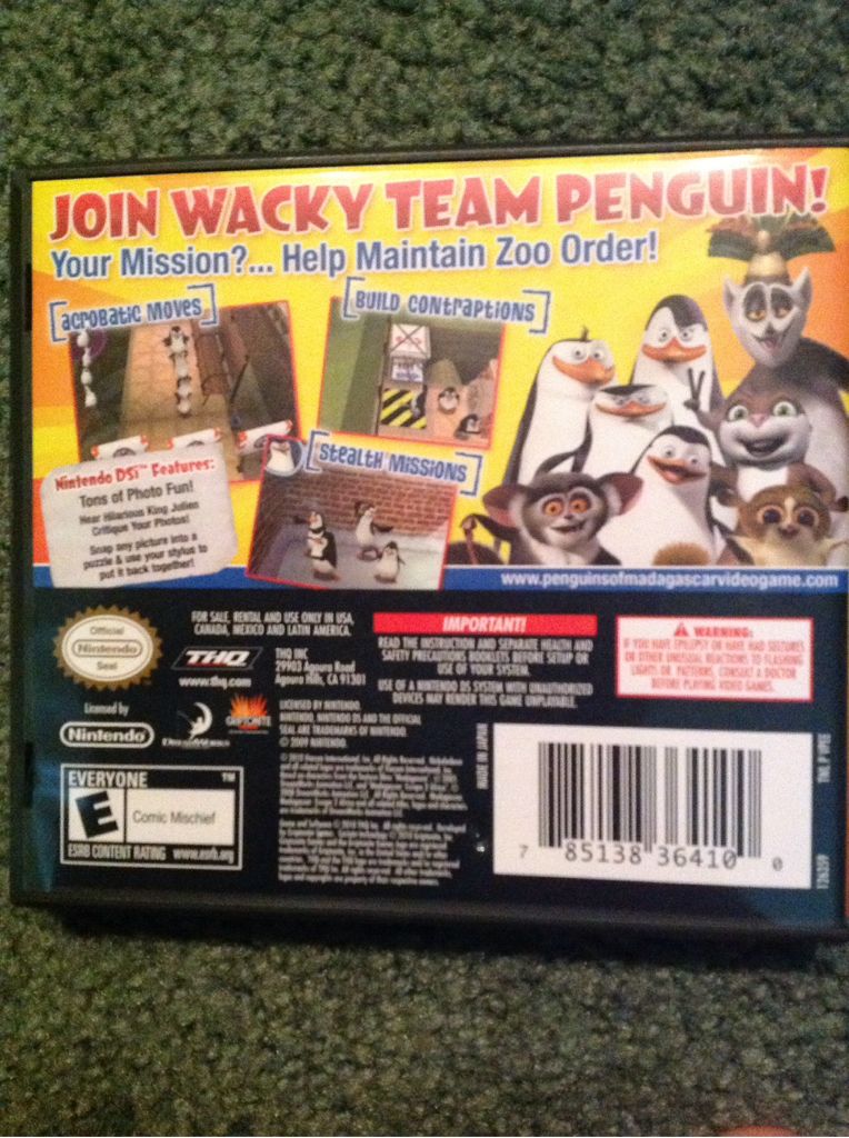 The Penguins Of Madagascar - Nintendo DSi video game collectible - Main Image 2