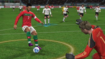 PES 2012: Pro Evolution Soccer - Nintendo Wii (Konami Digital Entertainment - 1-4) video game collectible [Barcode 4012927095225] - Main Image 4