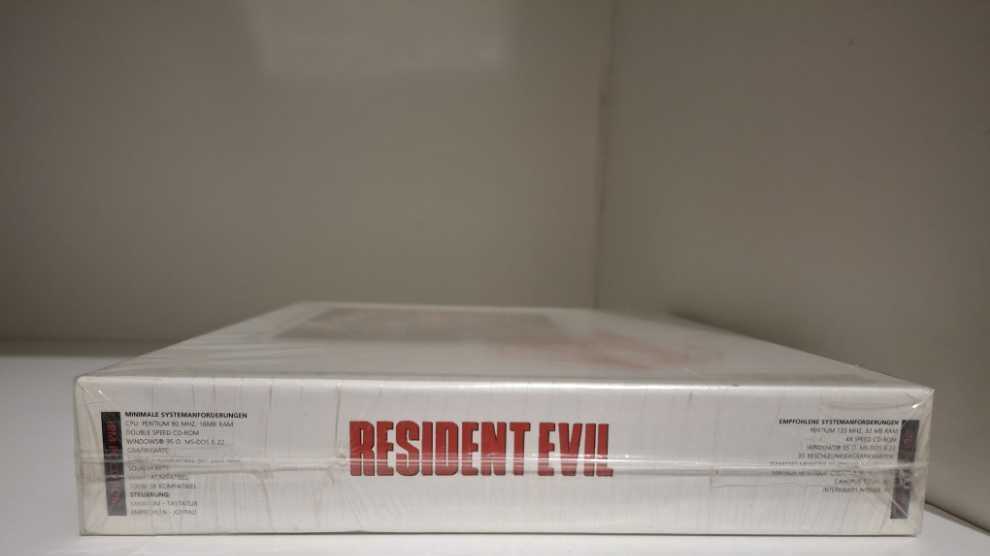 Resident Evil 1 - PC (Capcom) video game collectible [Barcode 5028587101274] - Main Image 4