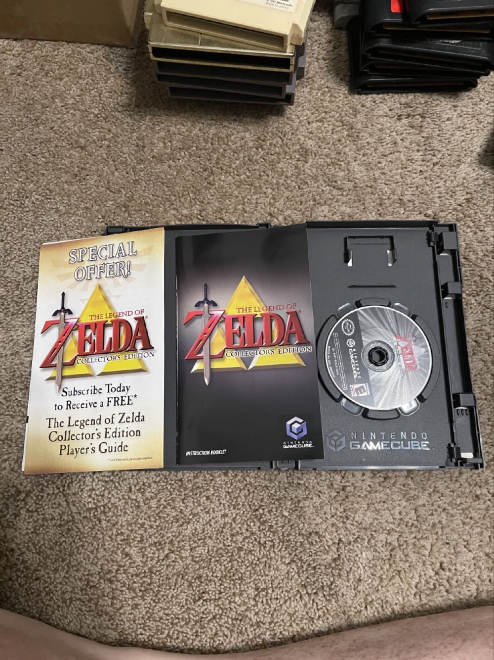 The Legend of Zelda: Collector’s Edition - Nintendo GameCube (Nintendo - 1) video game collectible [Barcode 045496961480] - Main Image 4