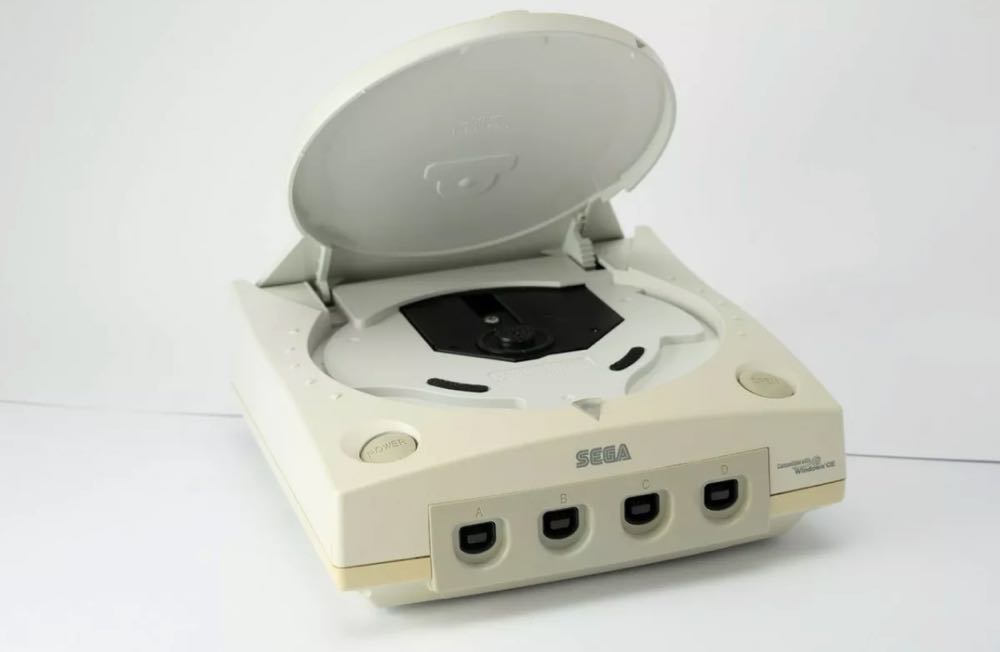 *Sega Dreamcast - Sega Dreamcast (Sega - 4) video game collectible - Main Image 3