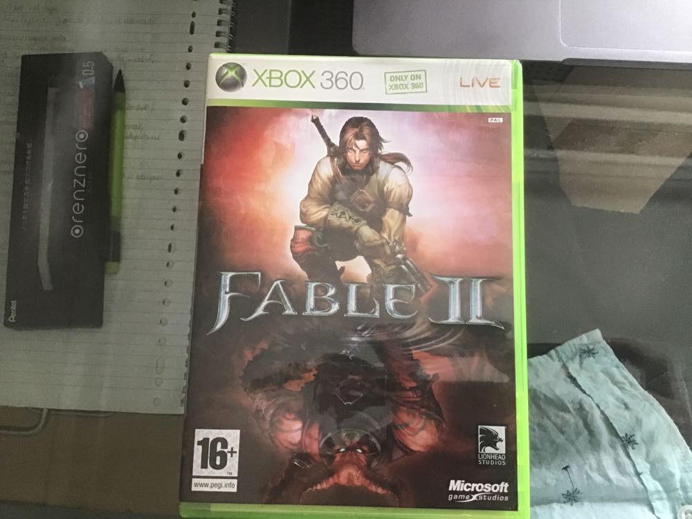 Fable II - Microsoft Xbox 360 (Microsoft - 2) video game collectible [Barcode 882224719698] - Main Image 3