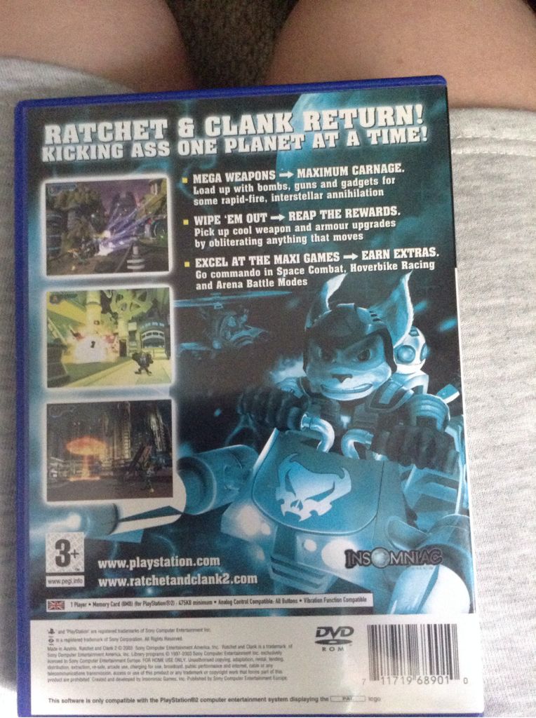 Ratchet & Clank 2: Locked and Loaded - Sony PlayStation 2 (PS2) (Sony Computer Entertainment Europe - 1) video game collectible [Barcode 711719650010] - Main Image 2
