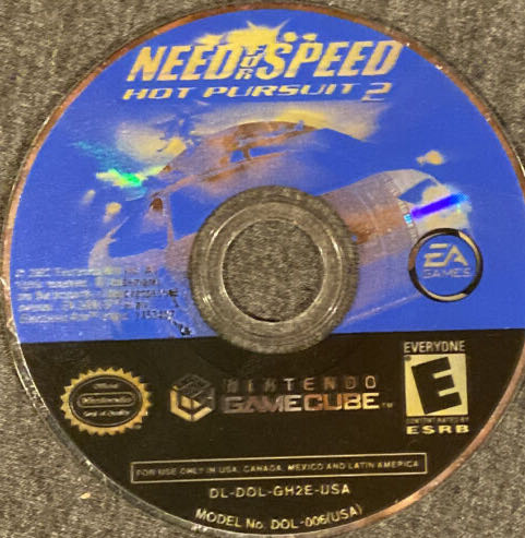 Need For Speed: Hot Pursuit 2 - Nintendo GameCube (Electronic Arts/EA Games - 2) video game collectible [Barcode 014633145342] - Main Image 3
