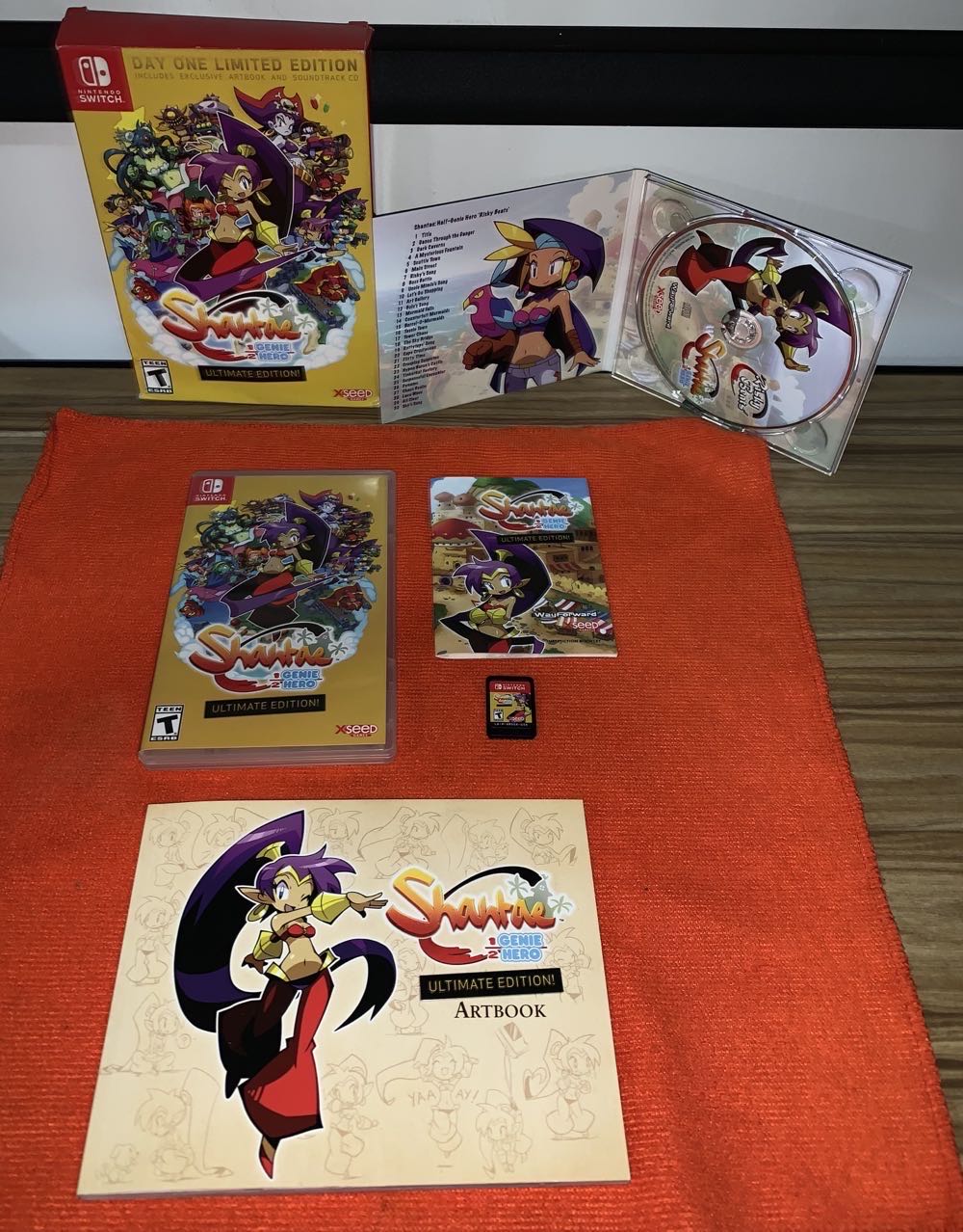 Metal Gear Solid: HD Collection - Microsoft Xbox 360 (Konami - 1) video game collectible [Barcode 083717301325] - Main Image 3