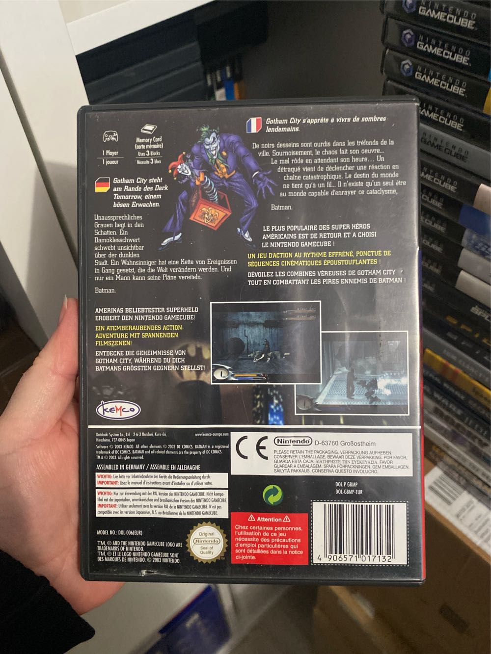 Batman: Dark Tomorrow - Nintendo GameCube (Kemco - 1) video game collectible [Barcode 4906571017132] - Main Image 2