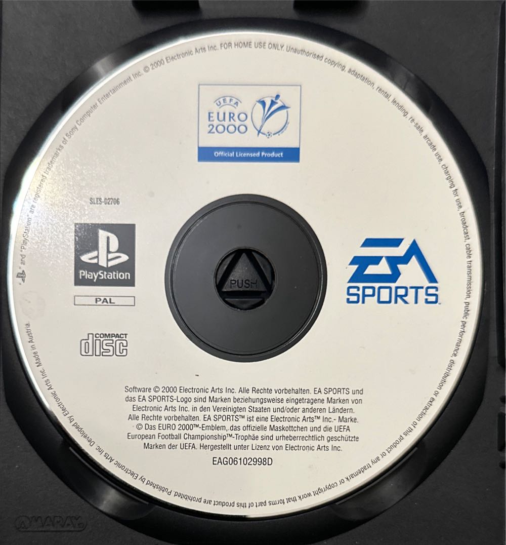 Uefa Euro 2000 - Sony PlayStation video game collectible - Main Image 2