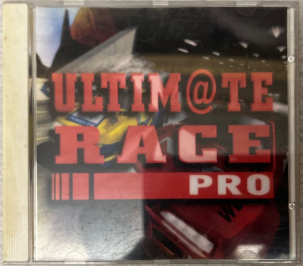 Ultimate Race Pro - PC video game collectible [Barcode 5015352389333] - Main Image 2