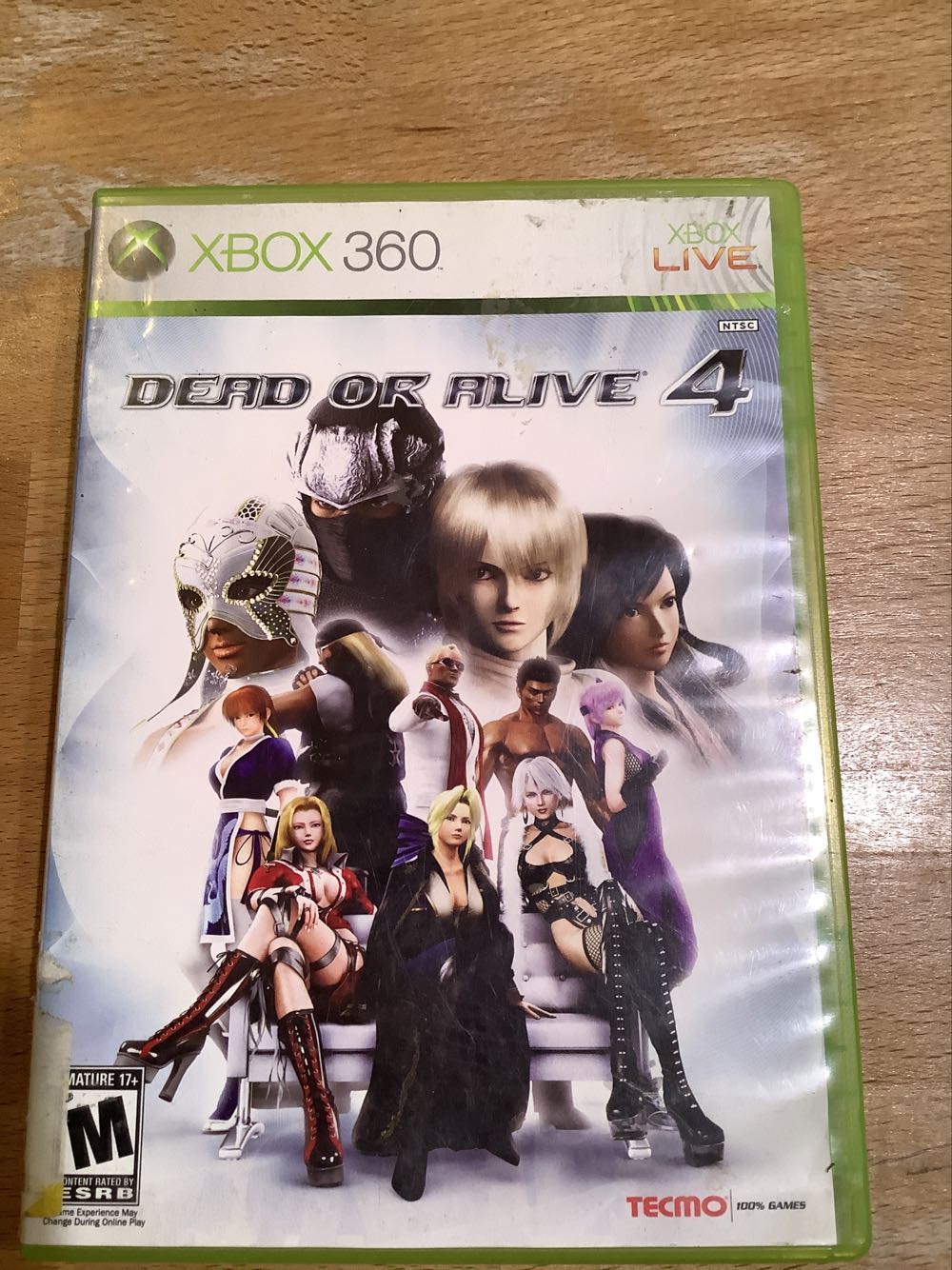 Dead or Alive 4 - Microsoft Xbox 360 (Tecmo - 4 Players) video game collectible [Barcode 018946010434] - Main Image 3