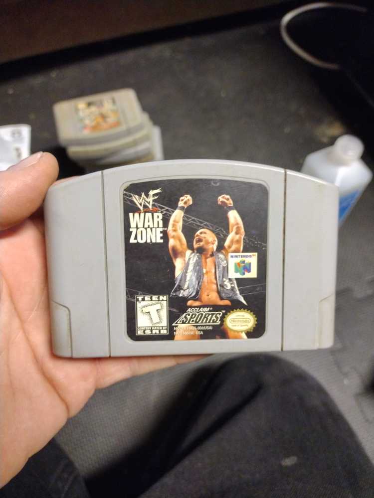 WWF Warzone - Nintendo 64 (N64) (Acclaim Sports - 4) video game collectible [Barcode 3455192115815] - Main Image 3