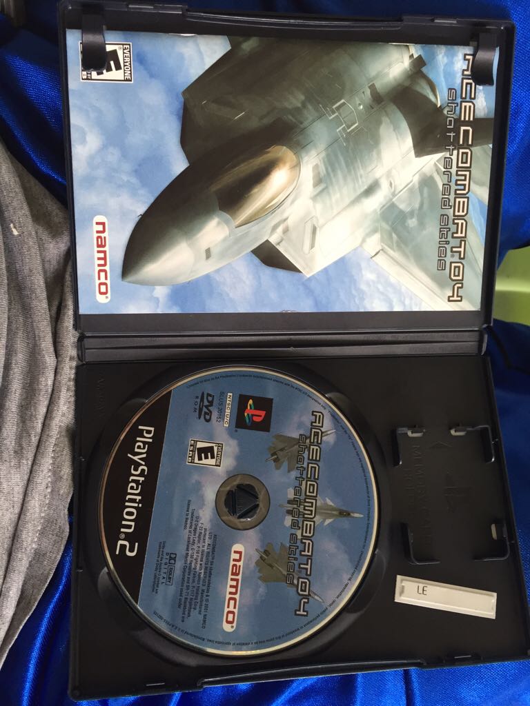 Acecombat 04 - Sony PlayStation 2 (PS2) (Namco) video game collectible - Main Image 2