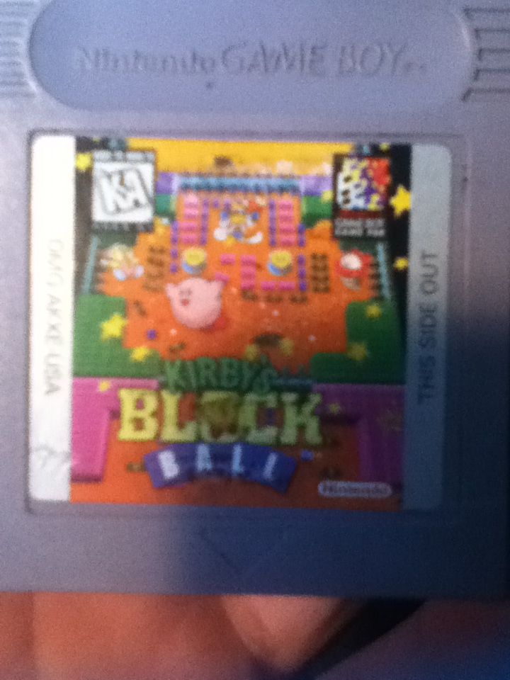 Kirby’s Block Ball - Nintendo Game Boy (Nintendo - 1) video game collectible - Main Image 1