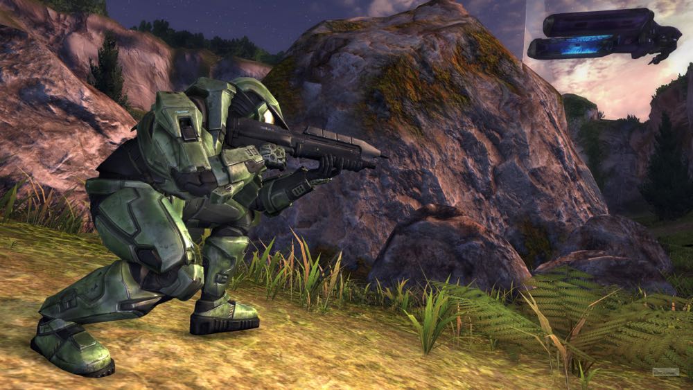 Halo: Combat Evolved - Microsoft Xbox (Microsoft Game Studios - 1 - 16) video game collectible - Main Image 2