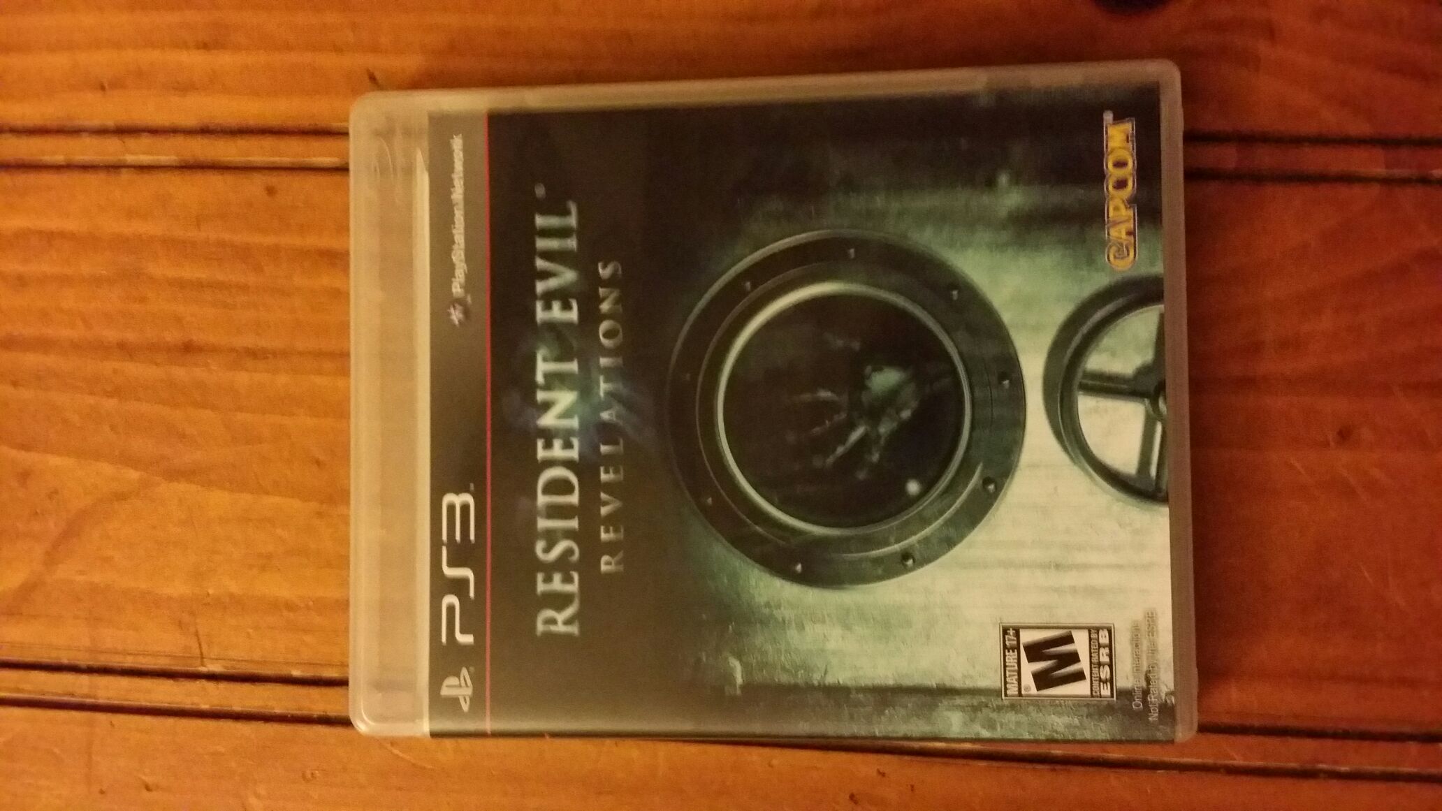 Resident Evil: Revelations - Sony PlayStation 3 (PS3) (Capcom - 1) video game collectible [Barcode 5055060929278] - Main Image 2