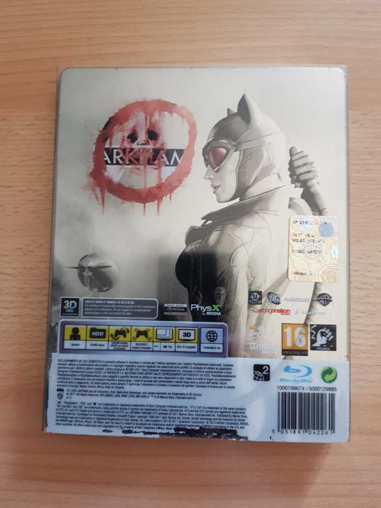 Batman: Arkham City - Sony PlayStation 3 (PS3) (Rocksteady Studios - 1) video game collectible [Barcode 5051891042261] - Main Image 2