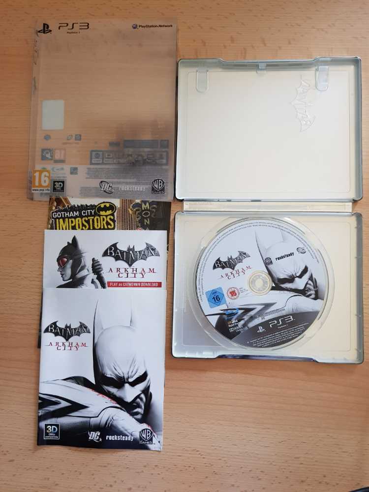 Batman: Arkham City - Sony PlayStation 3 (PS3) (Rocksteady Studios - 1) video game collectible [Barcode 5051891042261] - Main Image 3