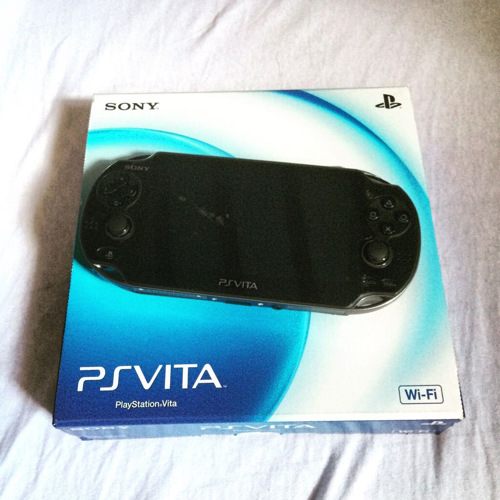 PS Vita - Other video game collectible - Main Image 1