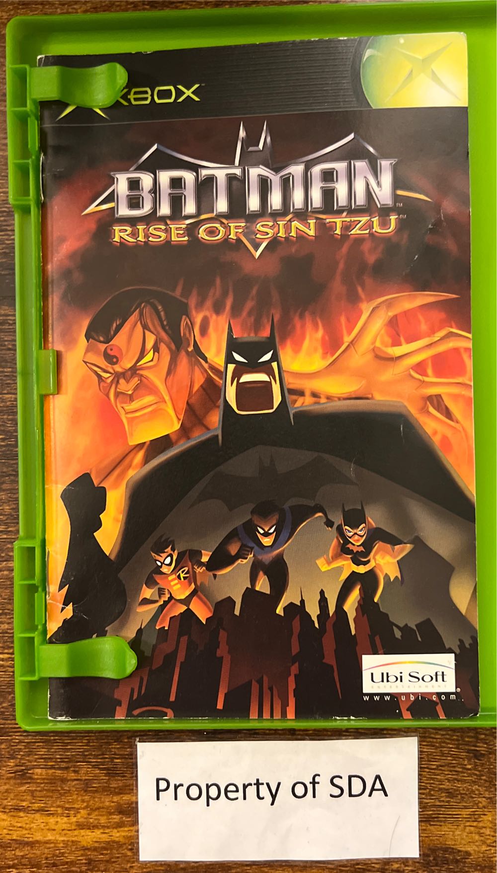Batman: Rise Of Sin Tzu - Microsoft Xbox (Urbisoft - 1-2) video game collectible [Barcode 008888511496] - Main Image 3